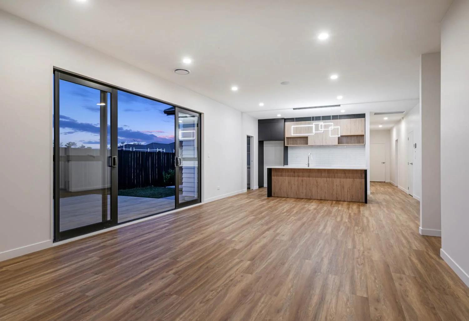 57 Waiwai Drive, Kitchen