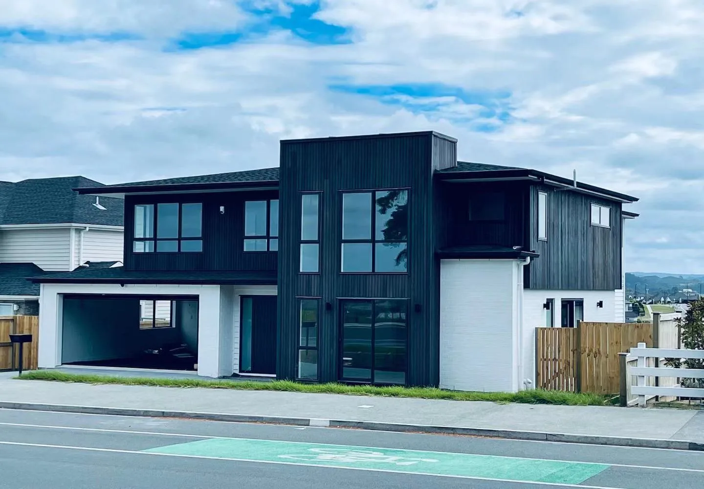 Wainui Road