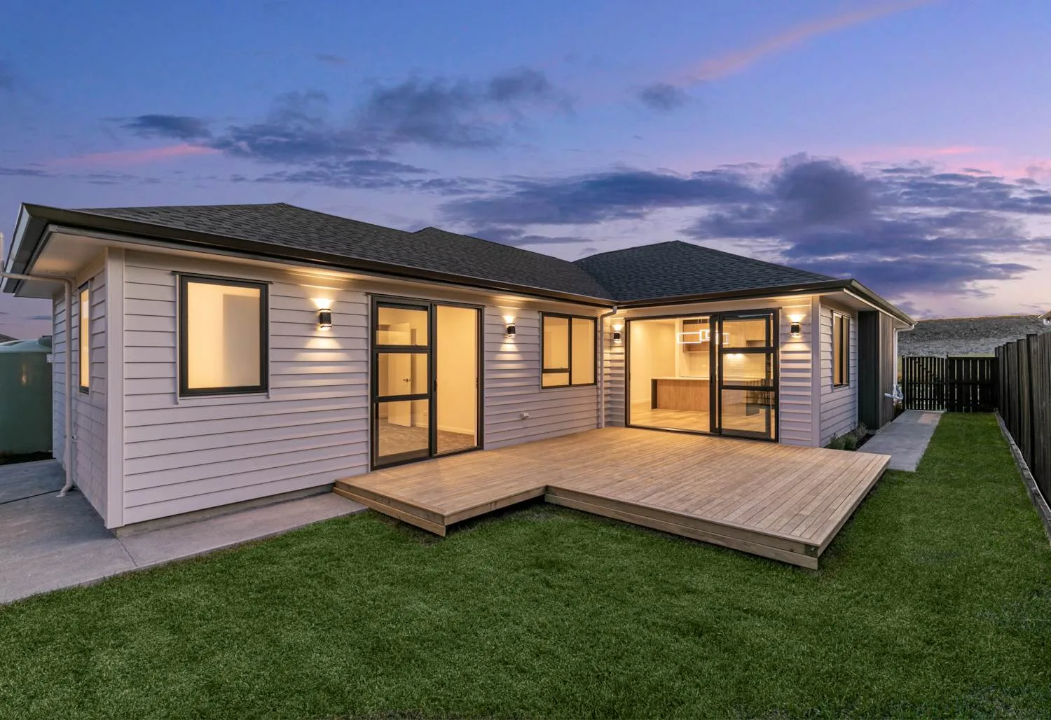 14 Karapapa Road, Backyard